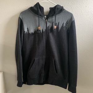 Tentree women’s Juniper zip up hoodie